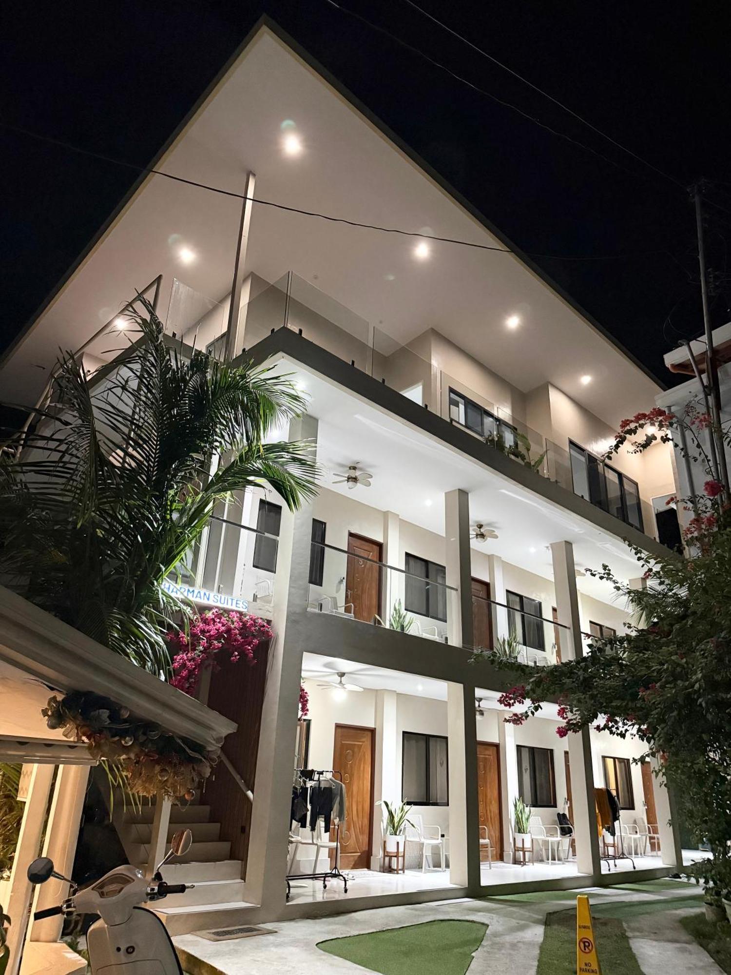 Harman Suites Моалбоал Экстерьер фото